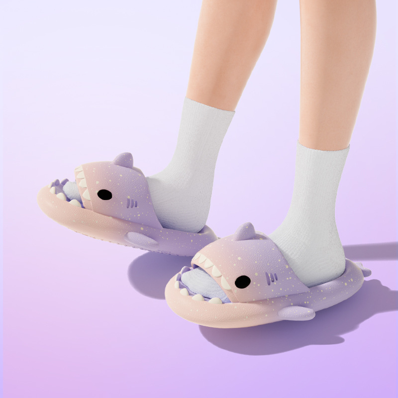 Cute Cartoon Shark Slippers Fo - Men'S Shoes To Women'S recension och pris